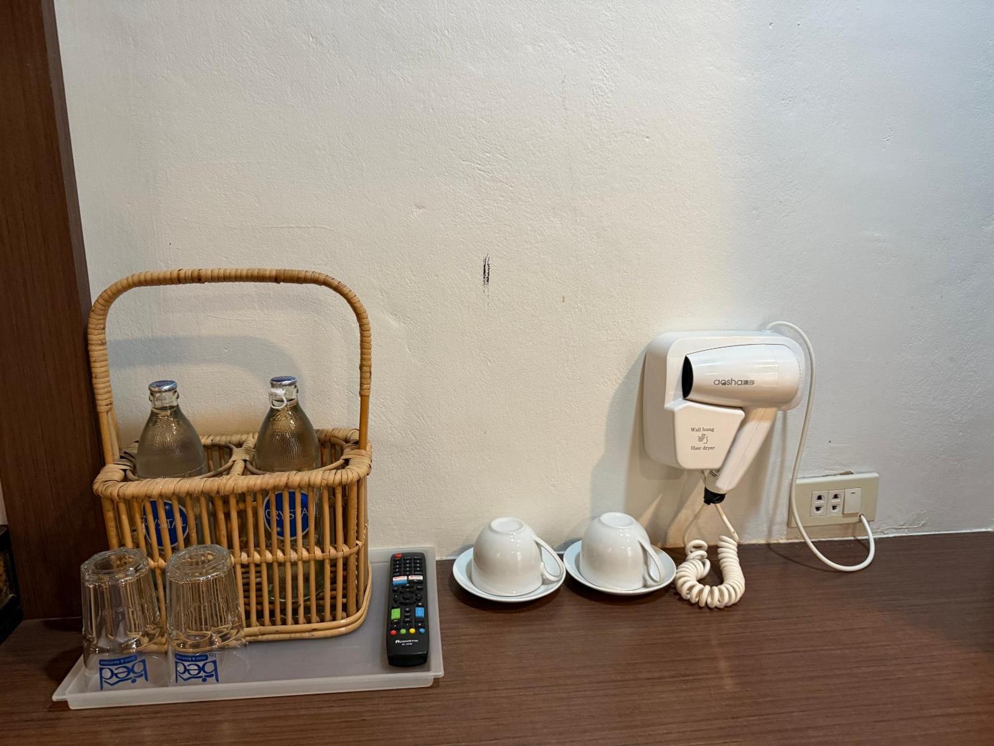 Bed By Cruise Hotel At Samakkhi-Tivanont Нонтабури Екстериор снимка